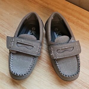 Kids Gray Loafers